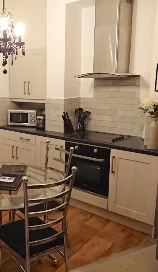 Harrogate Boutique Apartments - Self Contained Apartments Eksteriør billede
